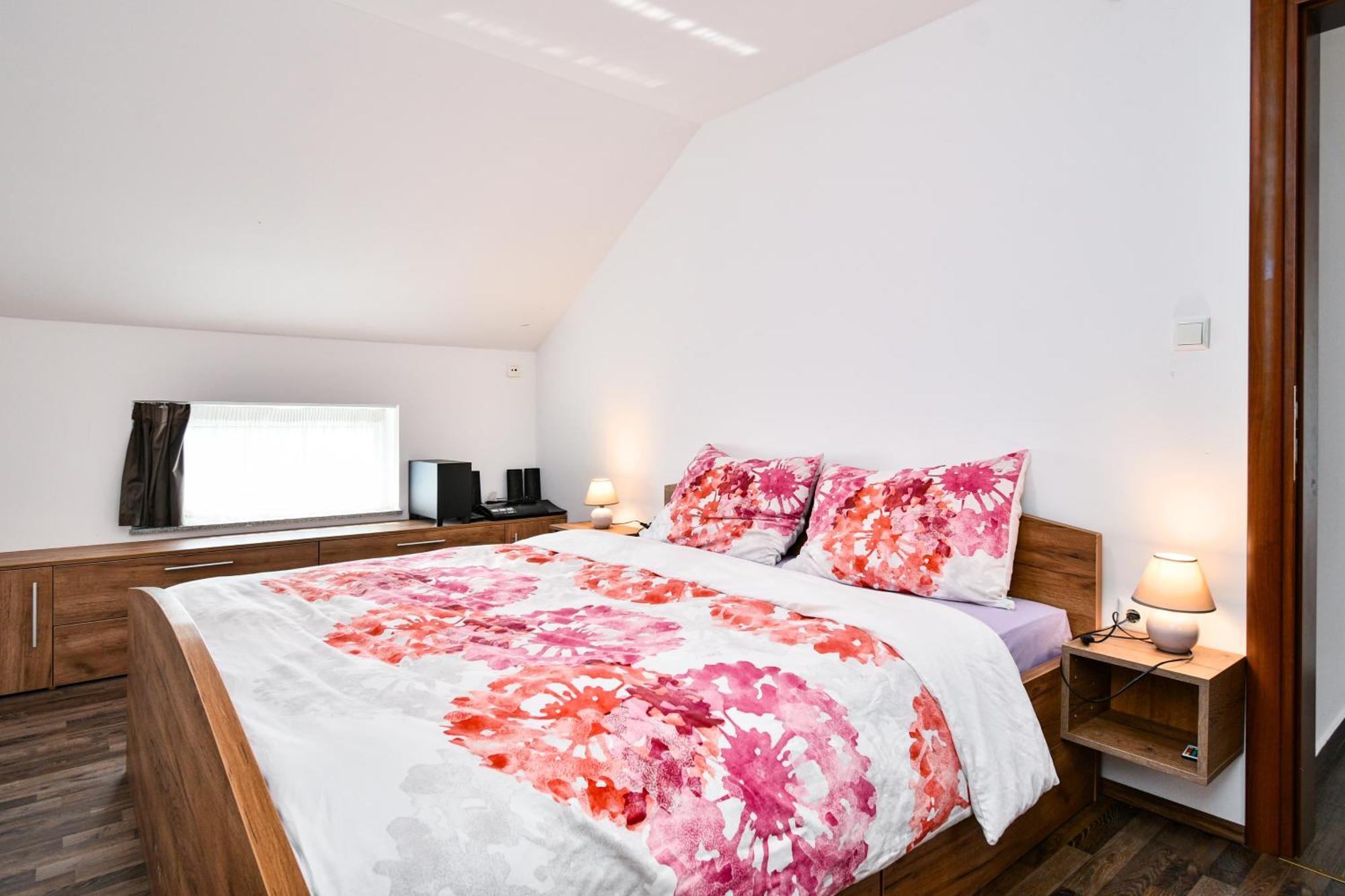 Apartman Lavanda Sa Bazenom I Okucnicom 4* Hreljin Екстериор снимка